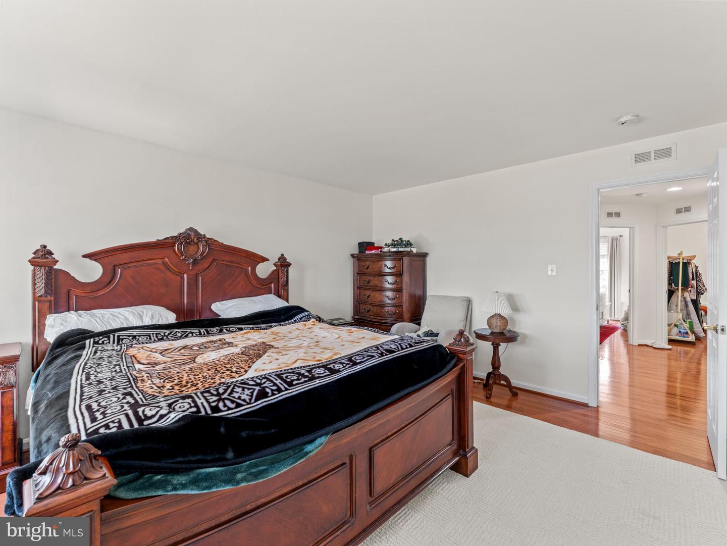 21755 LADYSLIPPER SQ, ASHBURN, Virginia 20147, 3 Bedrooms Bedrooms, 7 Rooms Rooms,3 BathroomsBathrooms,Residential,For sale,21755 LADYSLIPPER SQ,VALO2108616 MLS # VALO2108616