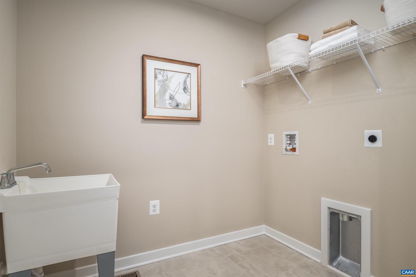 5127 LAZY BRANCH LN, KESWICK, Virginia 22947, 2 Bedrooms Bedrooms, ,2 BathroomsBathrooms,Residential,For sale,5127 LAZY BRANCH LN,669879 MLS # 669879