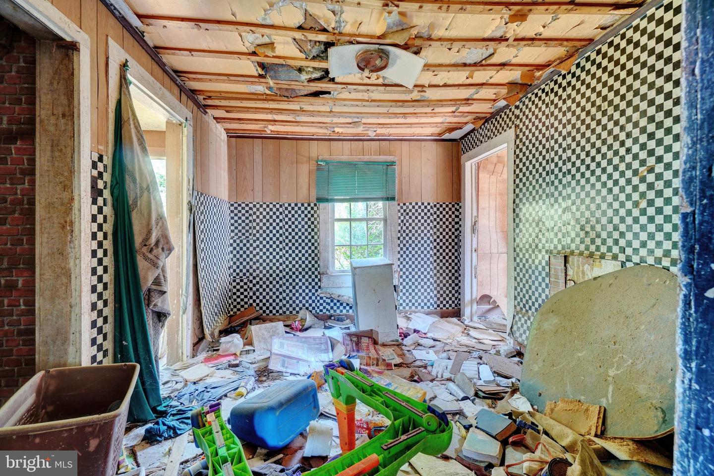 26037 DRUMMONDTOWN RD, ACCOMAC, Virginia 23301, 2 Bedrooms Bedrooms, ,1 BathroomBathrooms,Residential,For sale,26037 DRUMMONDTOWN RD,VAAC2002300 MLS # VAAC2002300