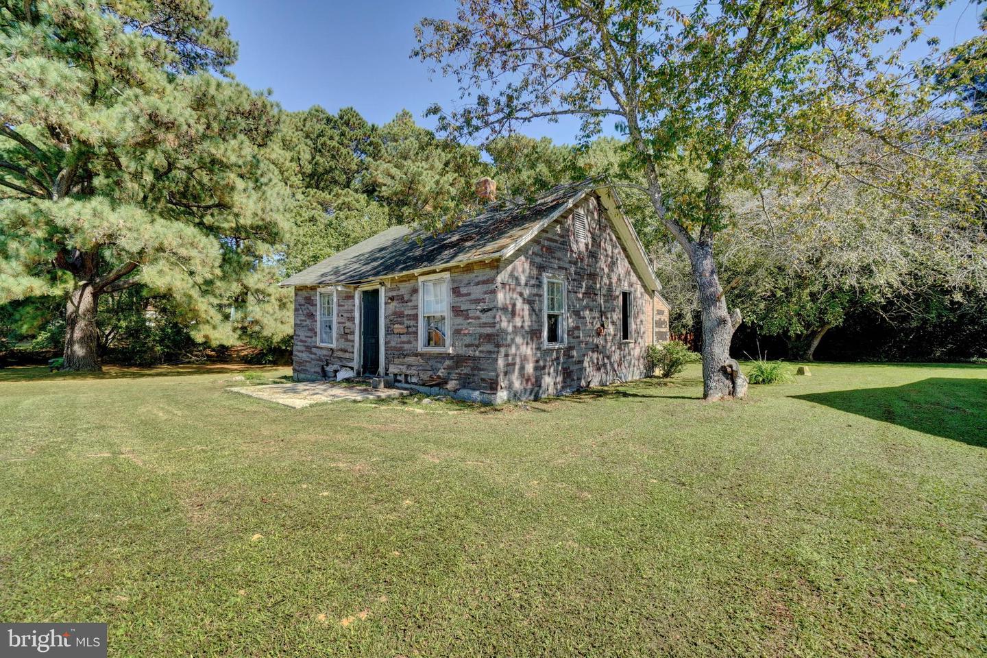 26037 DRUMMONDTOWN RD, ACCOMAC, Virginia 23301, 2 Bedrooms Bedrooms, ,1 BathroomBathrooms,Residential,For sale,26037 DRUMMONDTOWN RD,VAAC2002300 MLS # VAAC2002300