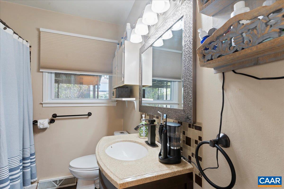 114 OLINDA DR, CHARLOTTESVILLE, Virginia 22903, 3 Bedrooms Bedrooms, ,2 BathroomsBathrooms,Residential,For sale,114 OLINDA DR,669880 MLS # 669880