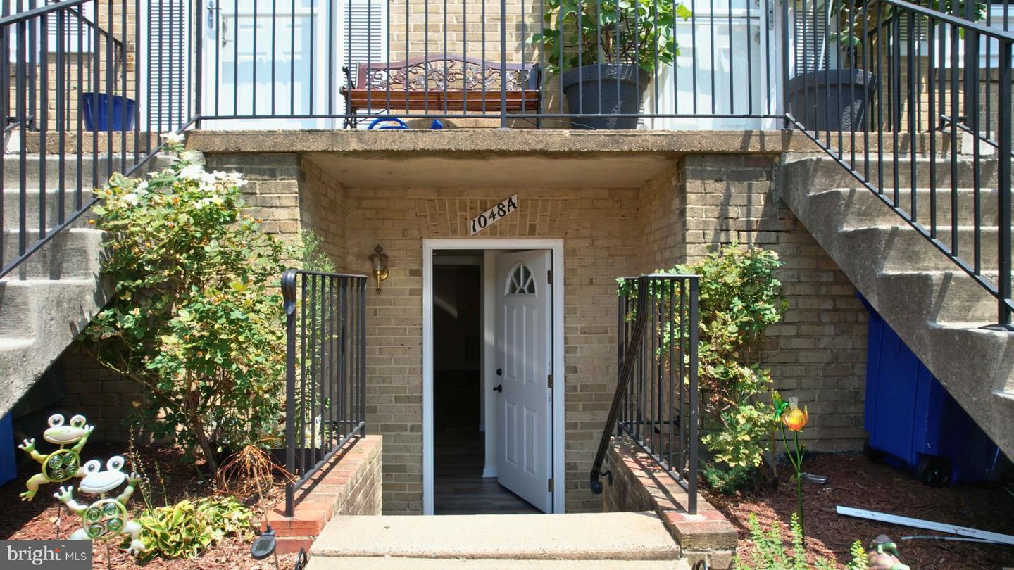 1048-A BRIXTON CT, STERLING, Virginia 20164, 2 Bedrooms Bedrooms, ,1 BathroomBathrooms,Residential,For sale,1048-A BRIXTON CT,VALO2108628 MLS # VALO2108628