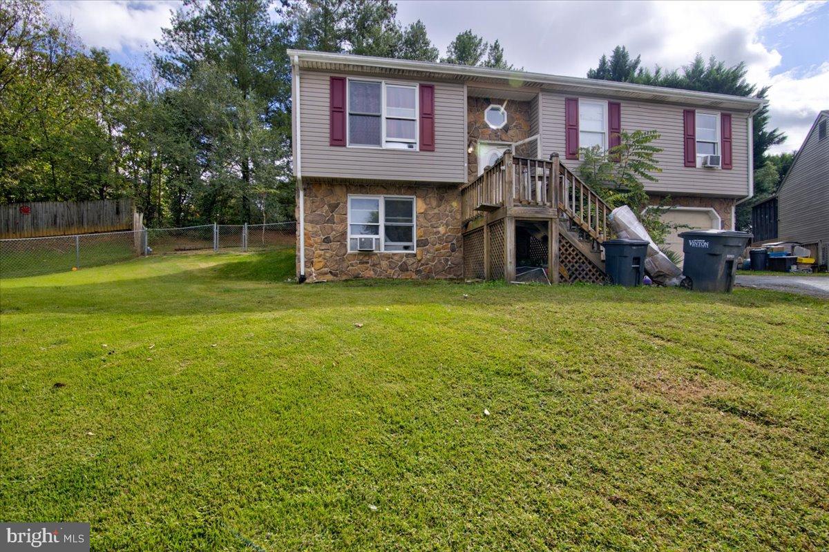 344 ELM ST, VINTON, Virginia 24179, 3 Bedrooms Bedrooms, 6 Rooms Rooms,3 BathroomsBathrooms,Residential,For sale,344 ELM ST,VARK2000054 MLS # VARK2000054