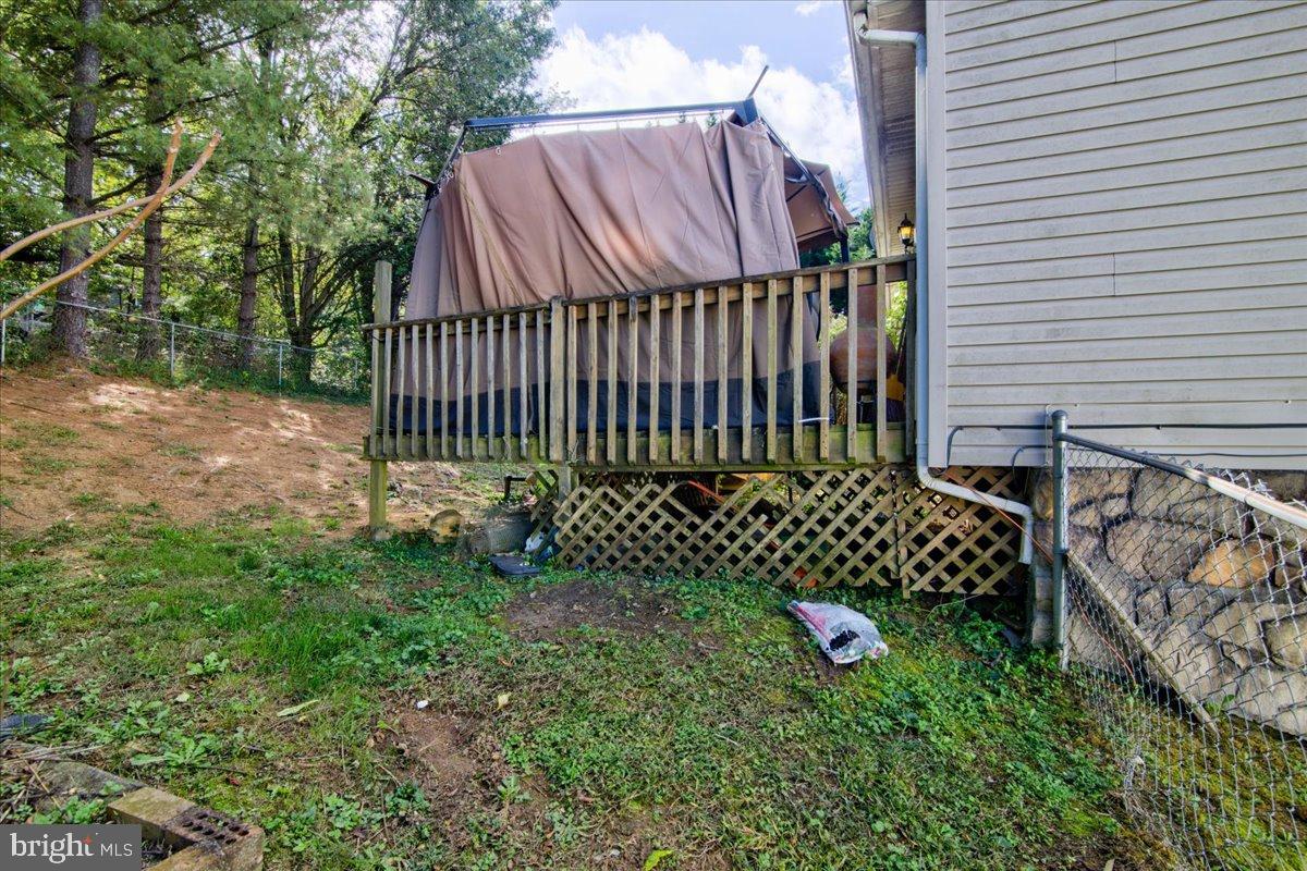 344 ELM ST, VINTON, Virginia 24179, 3 Bedrooms Bedrooms, 6 Rooms Rooms,3 BathroomsBathrooms,Residential,For sale,344 ELM ST,VARK2000054 MLS # VARK2000054
