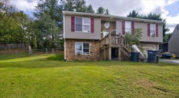 344 ELM ST, VINTON, Virginia 24179, 3 Bedrooms Bedrooms, 6 Rooms Rooms,3 BathroomsBathrooms,Residential,For sale,344 ELM ST,VARK2000054 MLS # VARK2000054