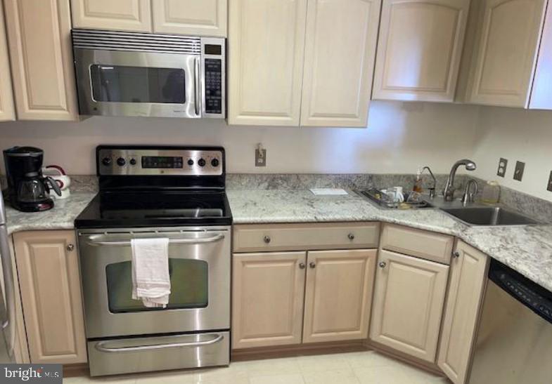 2111 WISCONSIN AVE NW #401, WASHINGTON, District Of Columbia 20007, 1 Bedroom Bedrooms, ,1 BathroomBathrooms,Residential,For sale,2111 WISCONSIN AVE NW #401,DCDC2226516 MLS # DCDC2226516