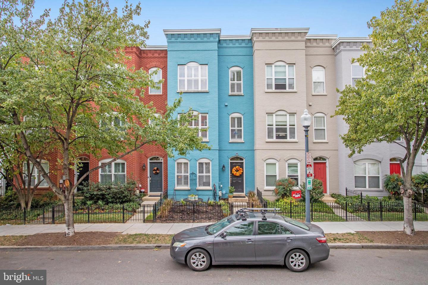 2116 12TH ST NW, WASHINGTON, District Of Columbia 20009, 3 Bedrooms Bedrooms, ,2 BathroomsBathrooms,Residential,For sale,2116 12TH ST NW,DCDC2226520 MLS # DCDC2226520