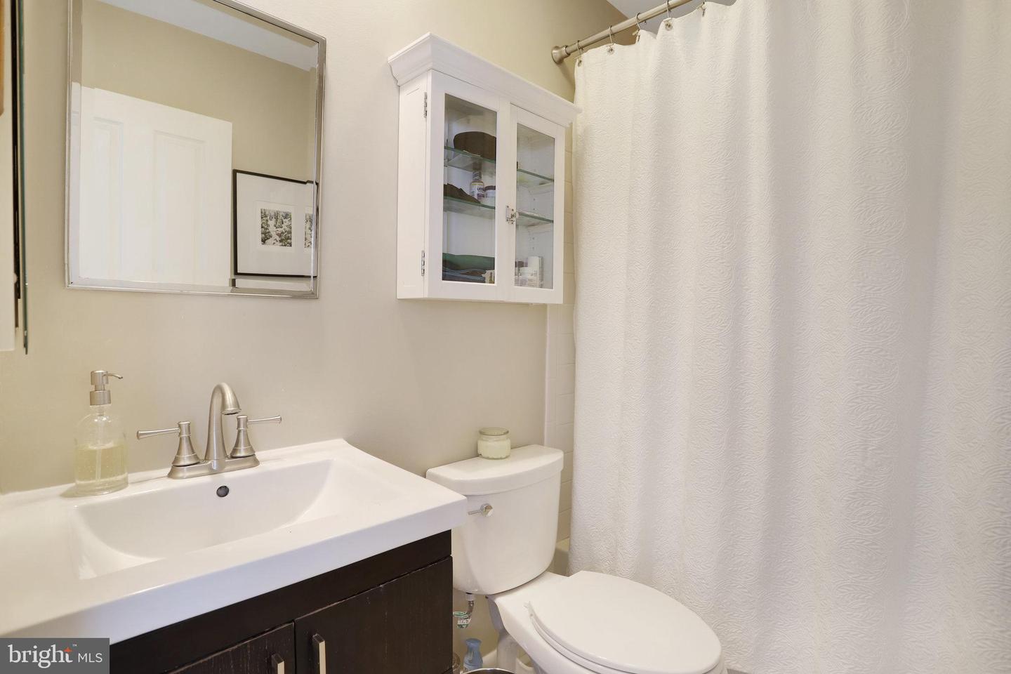 2116 12TH ST NW, WASHINGTON, District Of Columbia 20009, 3 Bedrooms Bedrooms, ,2 BathroomsBathrooms,Residential,For sale,2116 12TH ST NW,DCDC2226520 MLS # DCDC2226520