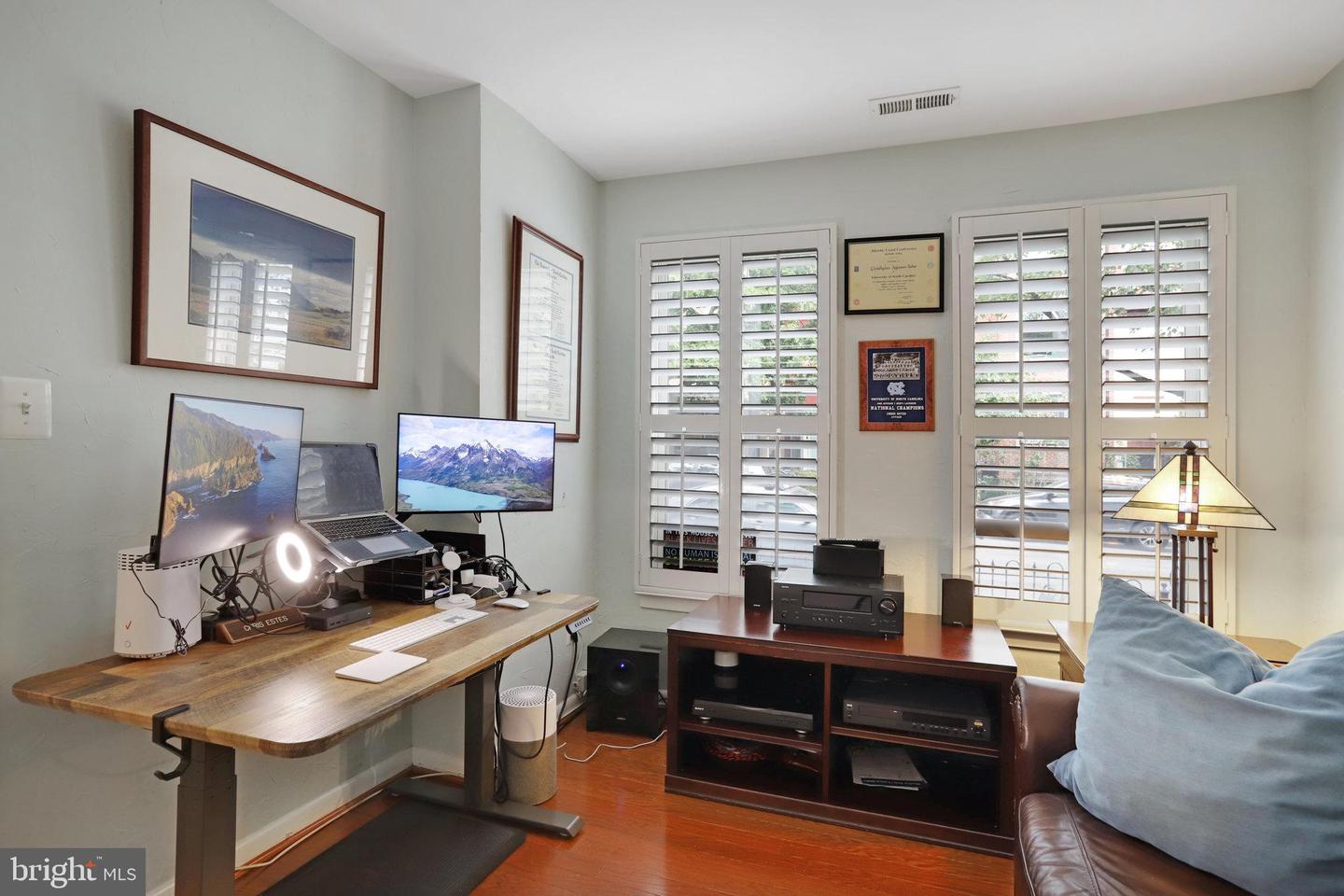 2116 12TH ST NW, WASHINGTON, District Of Columbia 20009, 3 Bedrooms Bedrooms, ,2 BathroomsBathrooms,Residential,For sale,2116 12TH ST NW,DCDC2226520 MLS # DCDC2226520