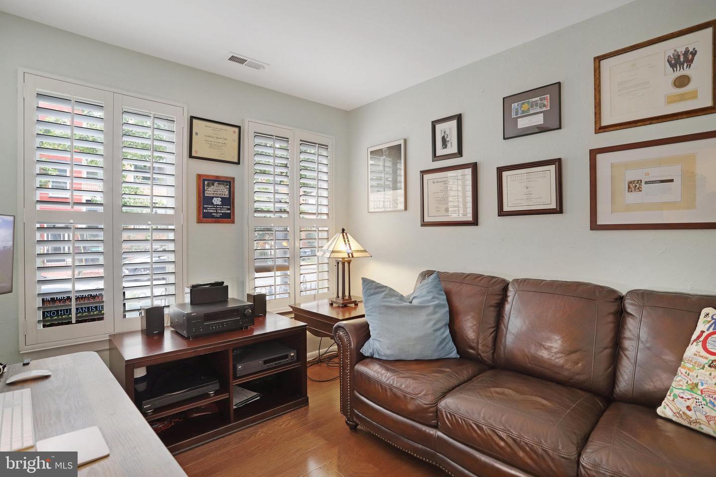 2116 12TH ST NW, WASHINGTON, District Of Columbia 20009, 3 Bedrooms Bedrooms, ,2 BathroomsBathrooms,Residential,For sale,2116 12TH ST NW,DCDC2226520 MLS # DCDC2226520