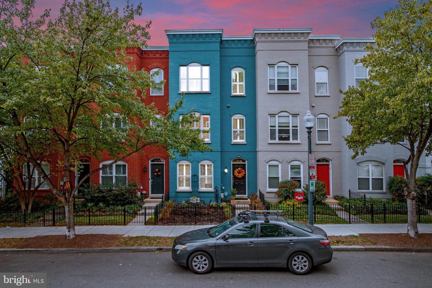 2116 12TH ST NW, WASHINGTON, District Of Columbia 20009, 3 Bedrooms Bedrooms, ,2 BathroomsBathrooms,Residential,For sale,2116 12TH ST NW,DCDC2226520 MLS # DCDC2226520