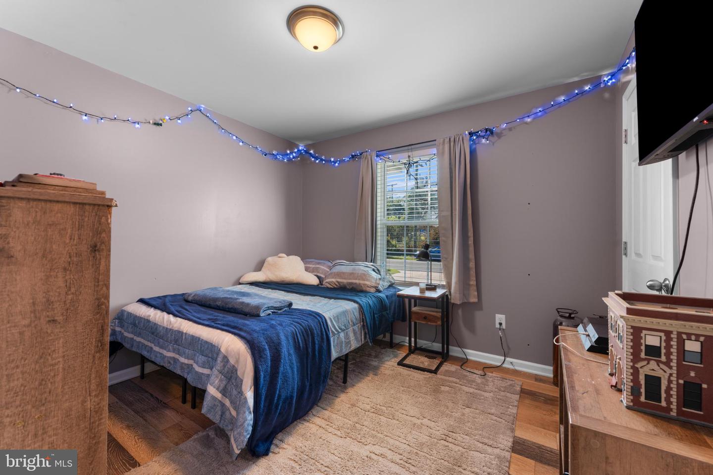 221 LINDEN ST, WARRENTON, Virginia 20186, 3 Bedrooms Bedrooms, 9 Rooms Rooms,2 BathroomsBathrooms,Residential,For sale,221 LINDEN ST,VAFQ2019352 MLS # VAFQ2019352