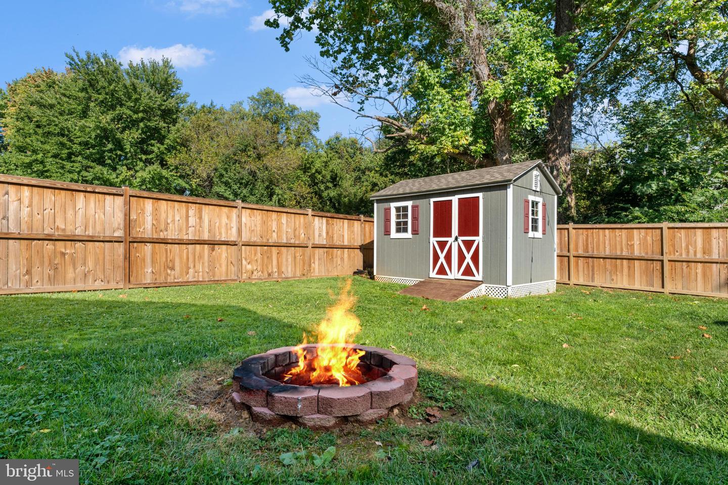 221 LINDEN ST, WARRENTON, Virginia 20186, 3 Bedrooms Bedrooms, 9 Rooms Rooms,2 BathroomsBathrooms,Residential,For sale,221 LINDEN ST,VAFQ2019352 MLS # VAFQ2019352