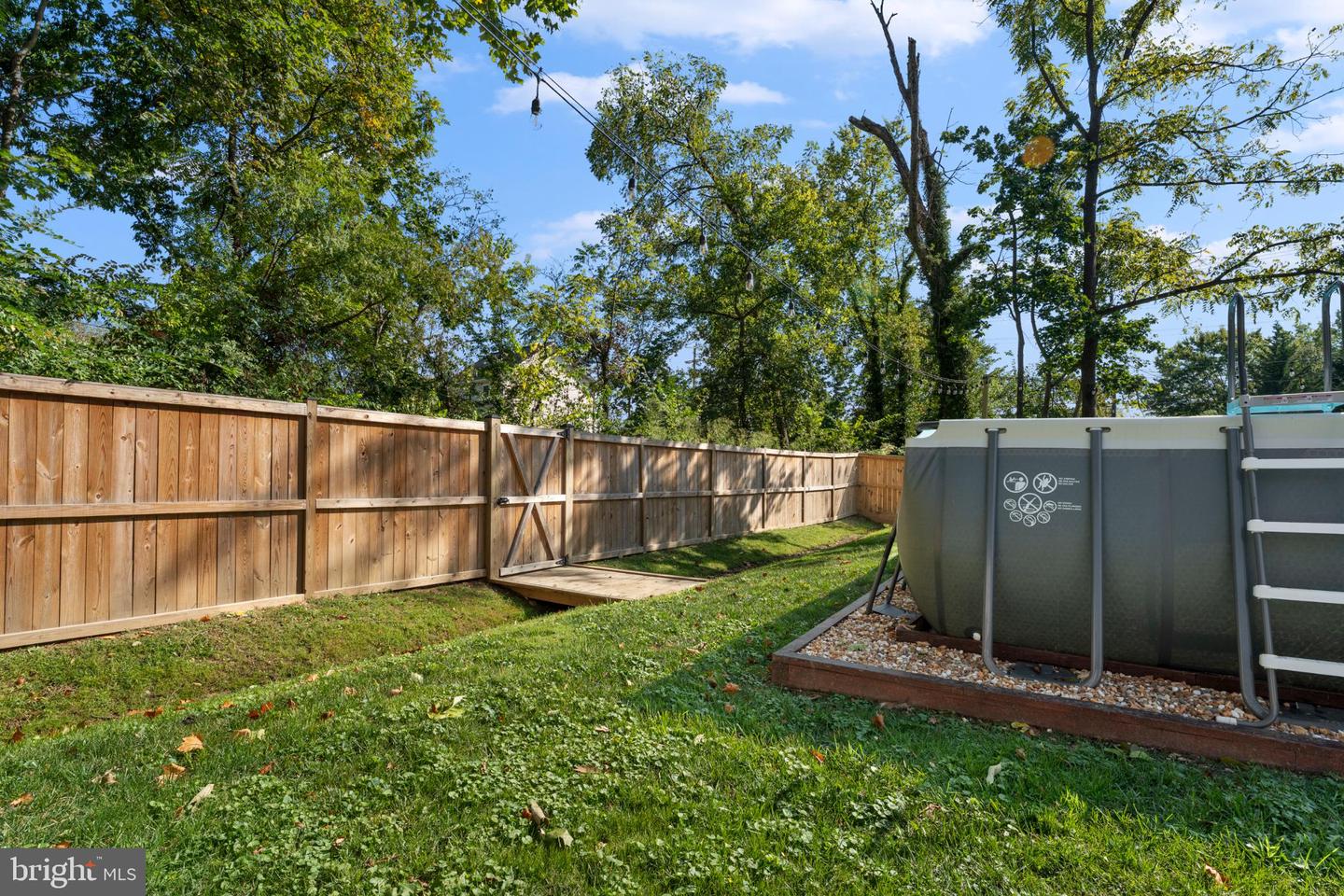 221 LINDEN ST, WARRENTON, Virginia 20186, 3 Bedrooms Bedrooms, 9 Rooms Rooms,2 BathroomsBathrooms,Residential,For sale,221 LINDEN ST,VAFQ2019352 MLS # VAFQ2019352