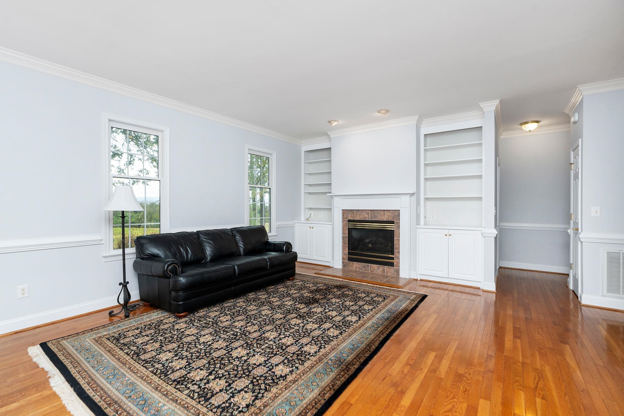 112 KINGS CT, WAYNESBORO, Virginia 22980, 2 Bedrooms Bedrooms, ,2 BathroomsBathrooms,Residential,112 KINGS CT,669895 MLS # 669895