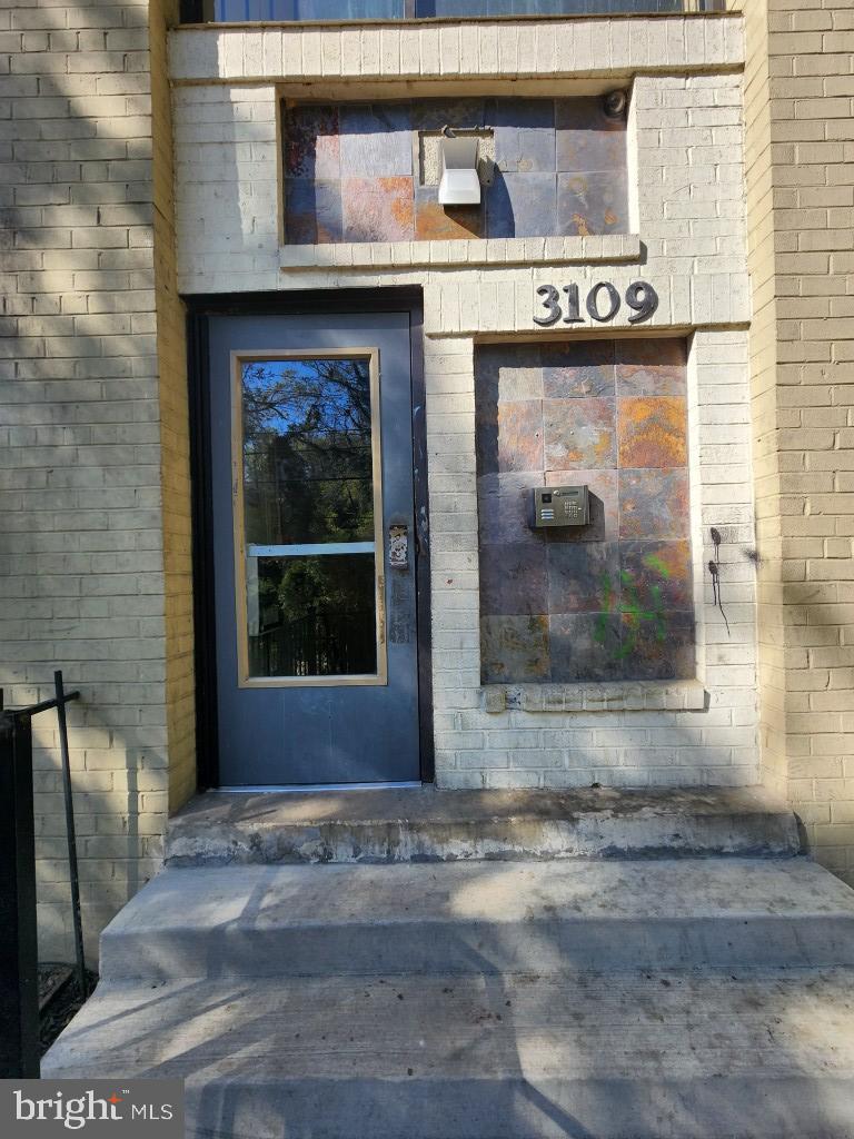 3109 NAYLOR RD SE #103, WASHINGTON, District Of Columbia 20020, 2 Bedrooms Bedrooms, ,1 BathroomBathrooms,Residential,For sale,3109 NAYLOR RD SE #103,DCDC2226570 MLS # DCDC2226570