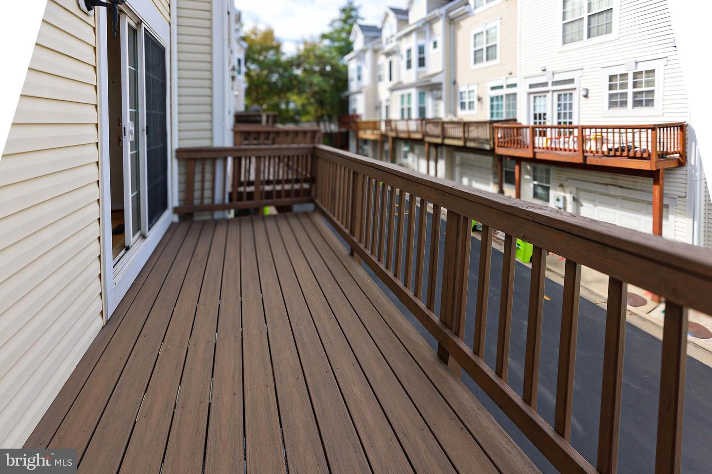 5818 COWLING CT, ALEXANDRIA, Virginia 22304, 3 Bedrooms Bedrooms, ,3 BathroomsBathrooms,Residential,For sale,5818 COWLING CT,VAAX2050722 MLS # VAAX2050722