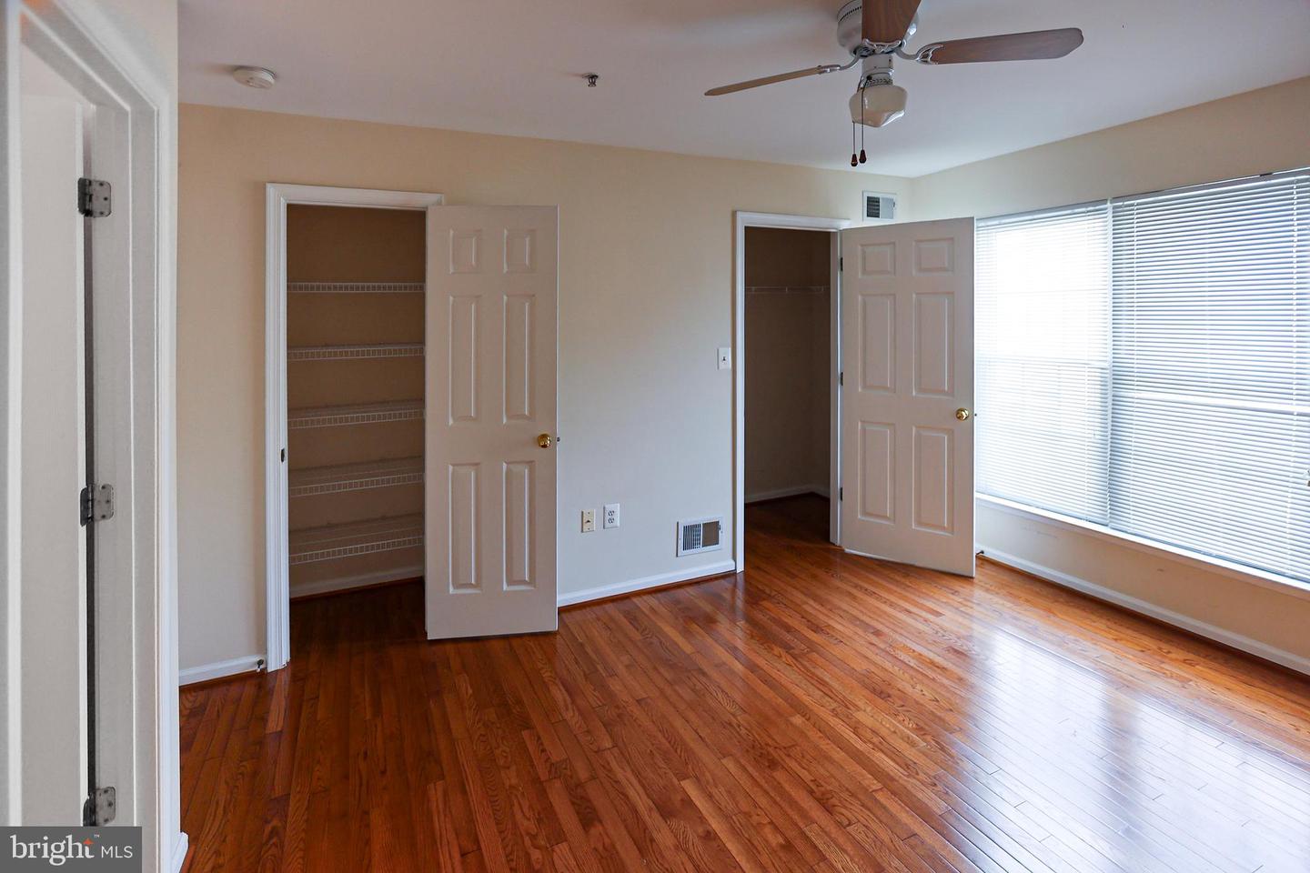 5818 COWLING CT, ALEXANDRIA, Virginia 22304, 3 Bedrooms Bedrooms, ,3 BathroomsBathrooms,Residential,For sale,5818 COWLING CT,VAAX2050722 MLS # VAAX2050722