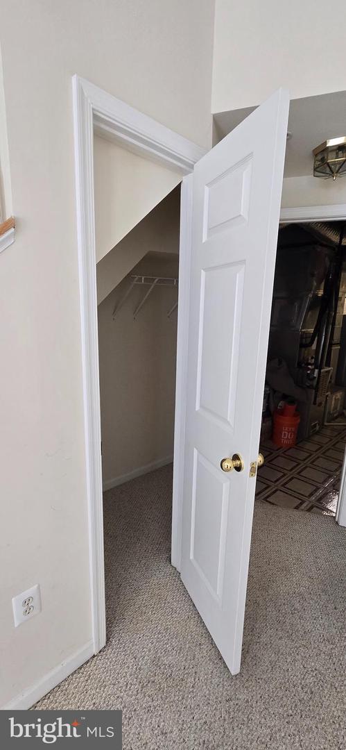 5818 COWLING CT, ALEXANDRIA, Virginia 22304, 3 Bedrooms Bedrooms, ,3 BathroomsBathrooms,Residential,For sale,5818 COWLING CT,VAAX2050722 MLS # VAAX2050722