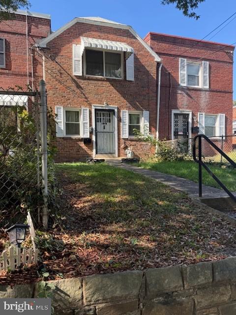 4011 MARTIN LUTHER KING JR AVE SW, WASHINGTON, District Of Columbia 20032, 2 Bedrooms Bedrooms, ,1 BathroomBathrooms,Residential,For sale,4011 MARTIN LUTHER KING JR AVE SW,DCDC2226584 MLS # DCDC2226584