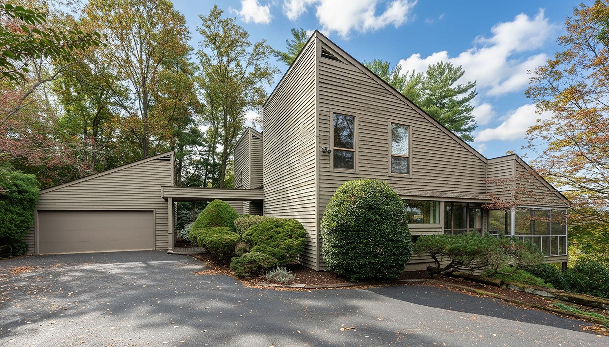 225 MT VIEW DR, STAUNTON, Virginia 24401, 3 Bedrooms Bedrooms, ,2 BathroomsBathrooms,Residential,225 MT VIEW DR,669896 MLS # 669896