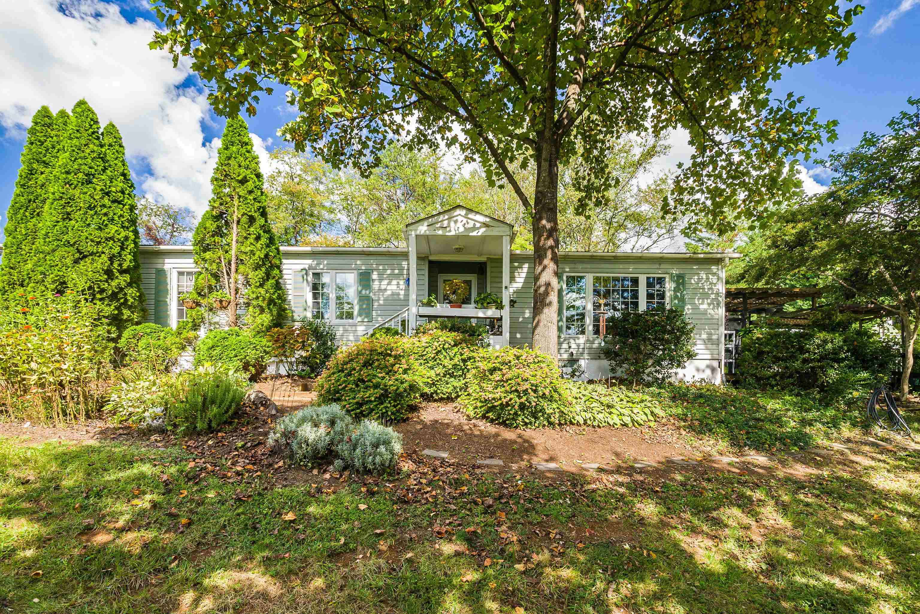 1373 BLAIR PARK RD, CROZET, Virginia 22932, 3 Bedrooms Bedrooms, ,2 BathroomsBathrooms,Residential,1373 BLAIR PARK RD,669898 MLS # 669898
