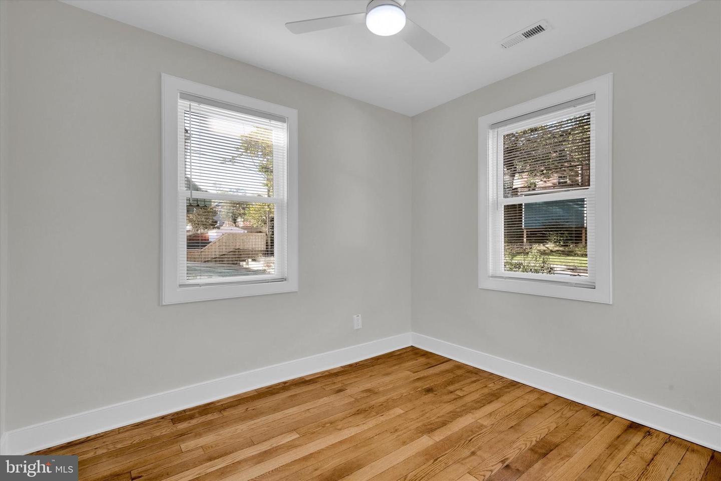 27 47TH ST SE, WASHINGTON, District Of Columbia 20019, 3 Bedrooms Bedrooms, ,2 BathroomsBathrooms,Residential,For sale,27 47TH ST SE,DCDC2226590 MLS # DCDC2226590