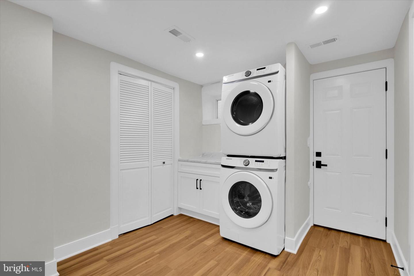 27 47TH ST SE, WASHINGTON, District Of Columbia 20019, 3 Bedrooms Bedrooms, ,2 BathroomsBathrooms,Residential,For sale,27 47TH ST SE,DCDC2226590 MLS # DCDC2226590