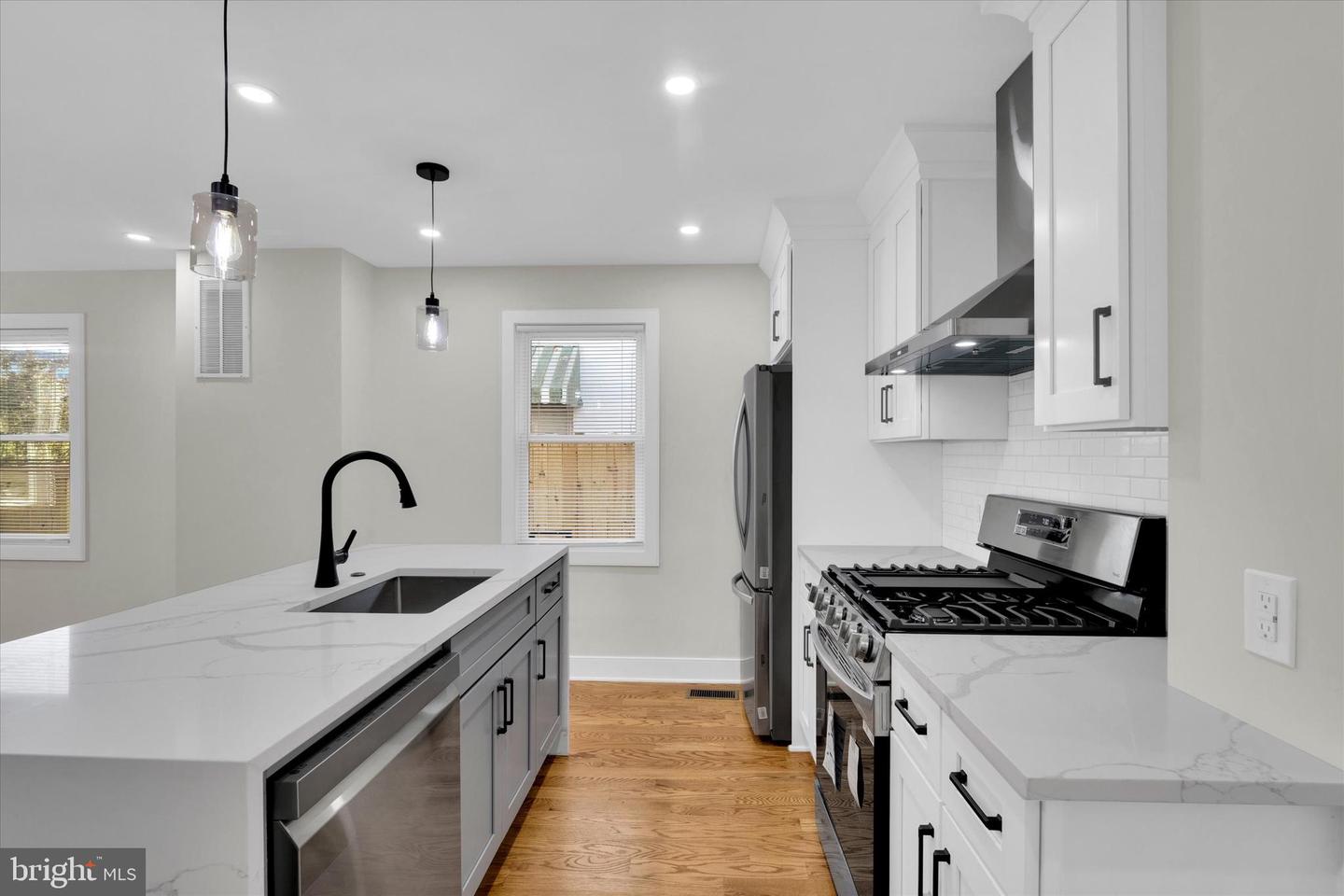 27 47TH ST SE, WASHINGTON, District Of Columbia 20019, 3 Bedrooms Bedrooms, ,2 BathroomsBathrooms,Residential,For sale,27 47TH ST SE,DCDC2226590 MLS # DCDC2226590