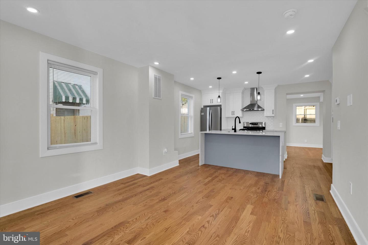 27 47TH ST SE, WASHINGTON, District Of Columbia 20019, 3 Bedrooms Bedrooms, ,2 BathroomsBathrooms,Residential,For sale,27 47TH ST SE,DCDC2226590 MLS # DCDC2226590