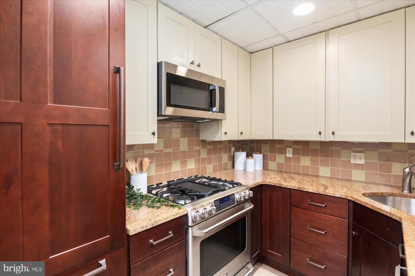 1913 KALORAMA PL NW #13, WASHINGTON, District Of Columbia 20009, 1 Bedroom Bedrooms, ,1 BathroomBathrooms,Residential,For sale,1913 KALORAMA PL NW #13,DCDC2205862 MLS # DCDC2205862