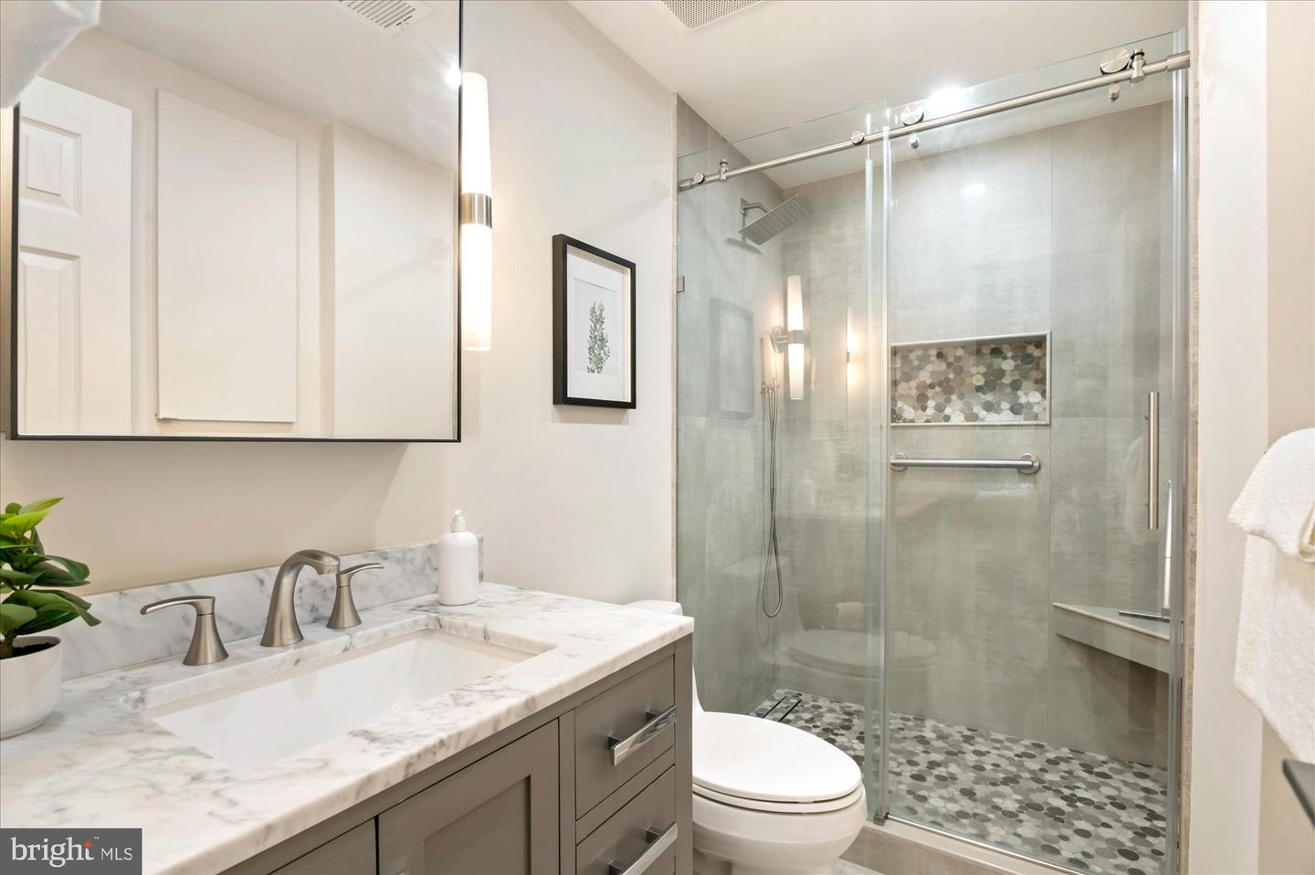 1913 KALORAMA PL NW #13, WASHINGTON, District Of Columbia 20009, 1 Bedroom Bedrooms, ,1 BathroomBathrooms,Residential,For sale,1913 KALORAMA PL NW #13,DCDC2205862 MLS # DCDC2205862