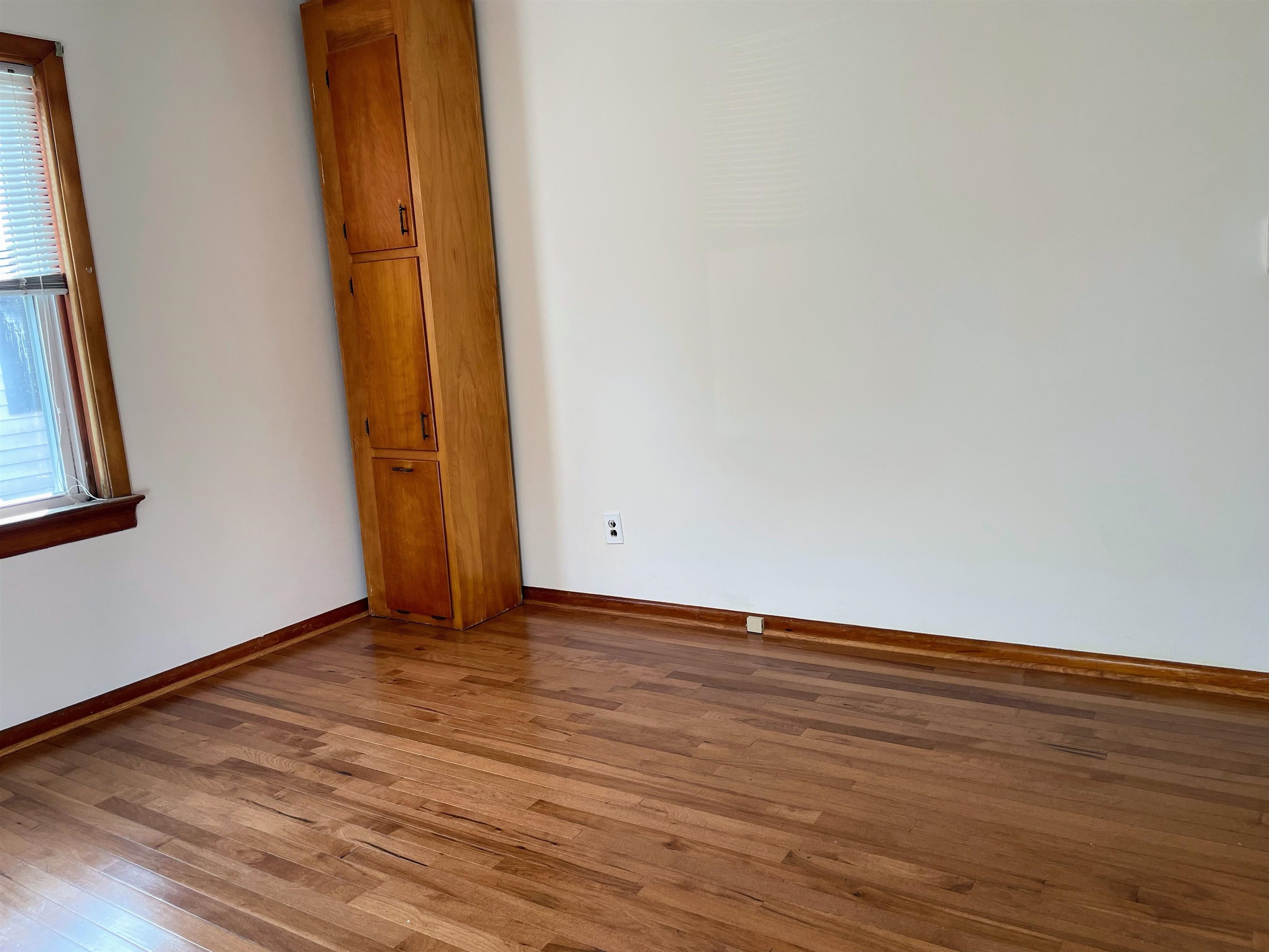 529 N AUGUSTA AVE, WAYNESBORO, Virginia 22980, 3 Bedrooms Bedrooms, ,1 BathroomBathrooms,Residential,Extra Lot Included!,529 N AUGUSTA AVE,669900 MLS # 669900
