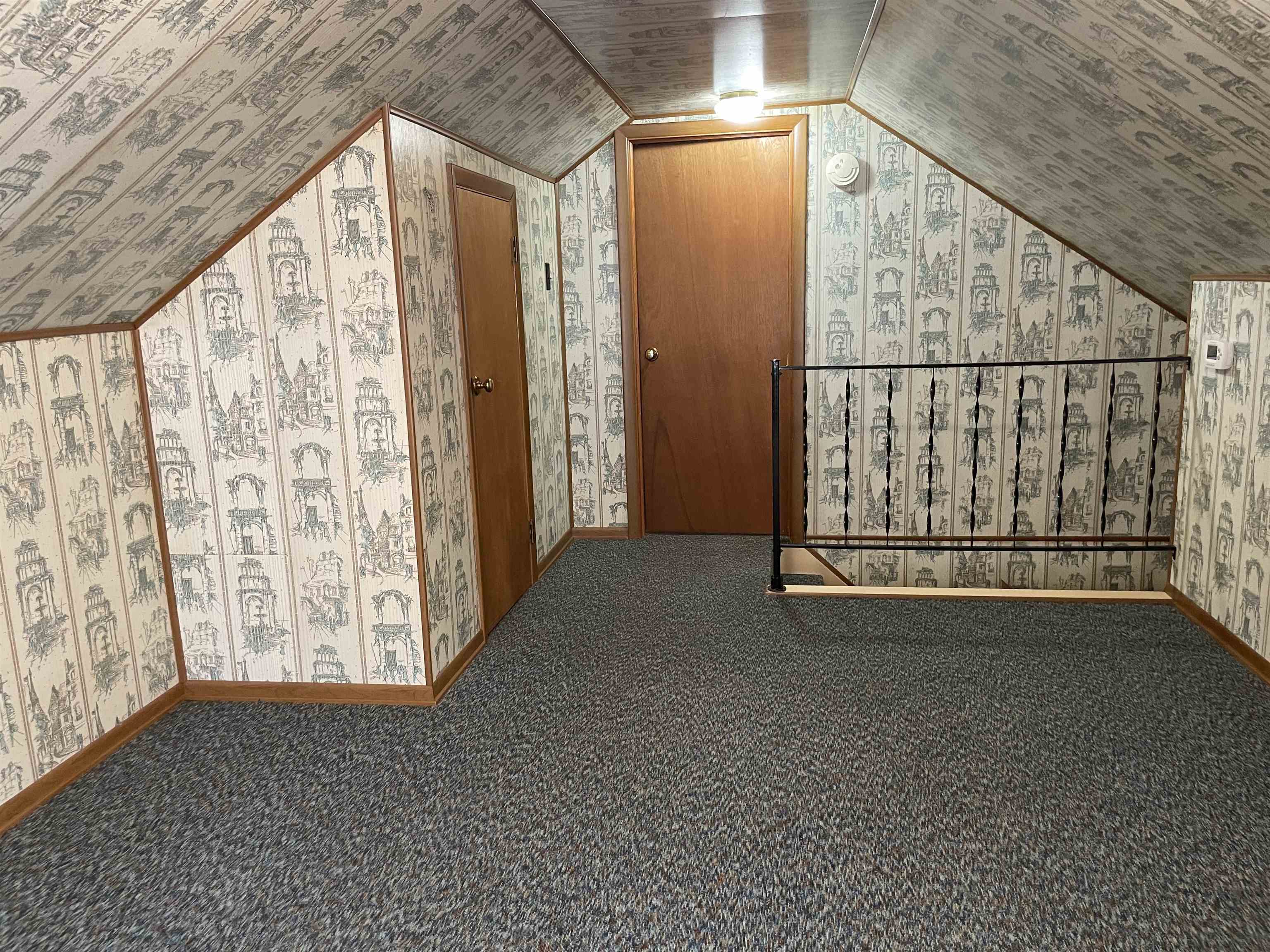 529 N AUGUSTA AVE, WAYNESBORO, Virginia 22980, 3 Bedrooms Bedrooms, ,1 BathroomBathrooms,Residential,Extra Lot Included!,529 N AUGUSTA AVE,669900 MLS # 669900