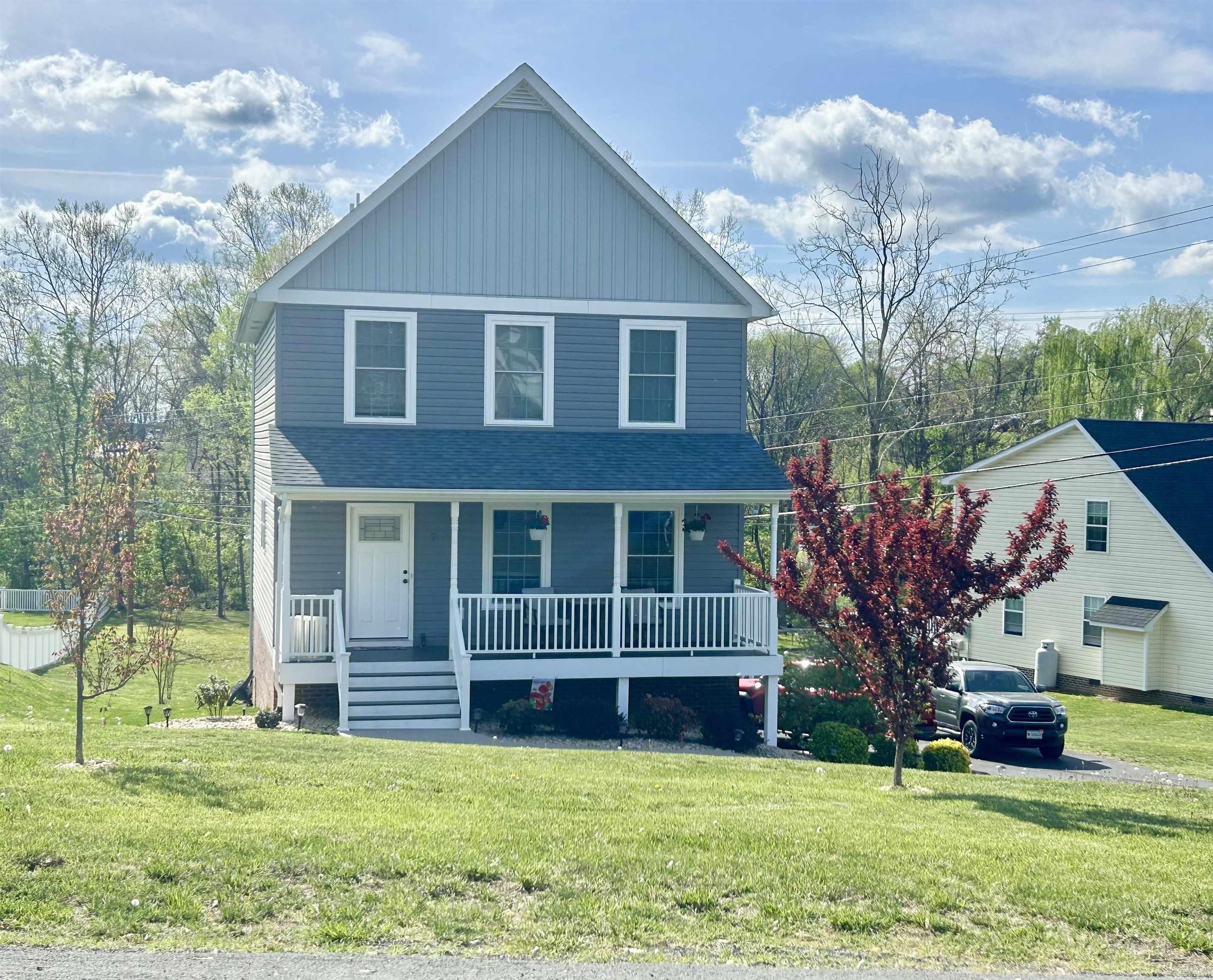 7 ROLLA MILL RD, VERONA, Virginia 24482, 4 Bedrooms Bedrooms, ,3 BathroomsBathrooms,Residential,7 ROLLA MILL RD,669901 MLS # 669901