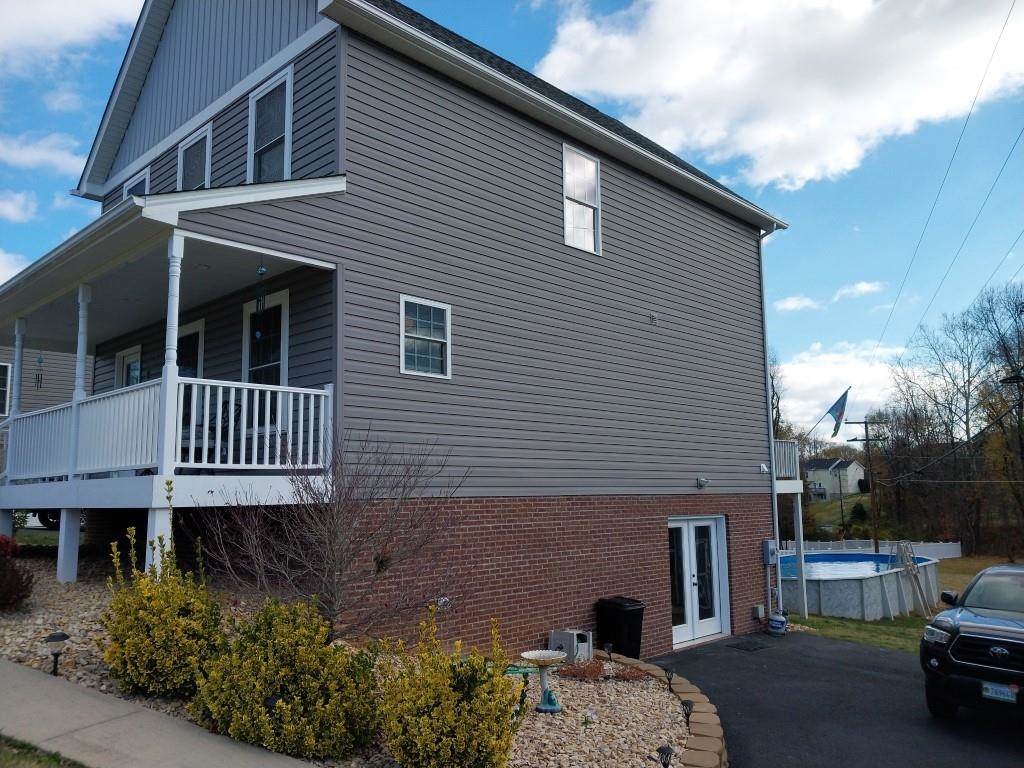 7 ROLLA MILL RD, VERONA, Virginia 24482, 4 Bedrooms Bedrooms, ,3 BathroomsBathrooms,Residential,7 ROLLA MILL RD,669901 MLS # 669901