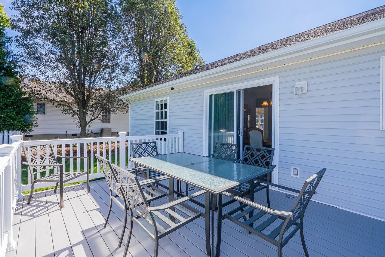 704 17TH ST, GROTTOES, Virginia 24441, 3 Bedrooms Bedrooms, ,2 BathroomsBathrooms,Residential,704 17TH ST,669902 MLS # 669902