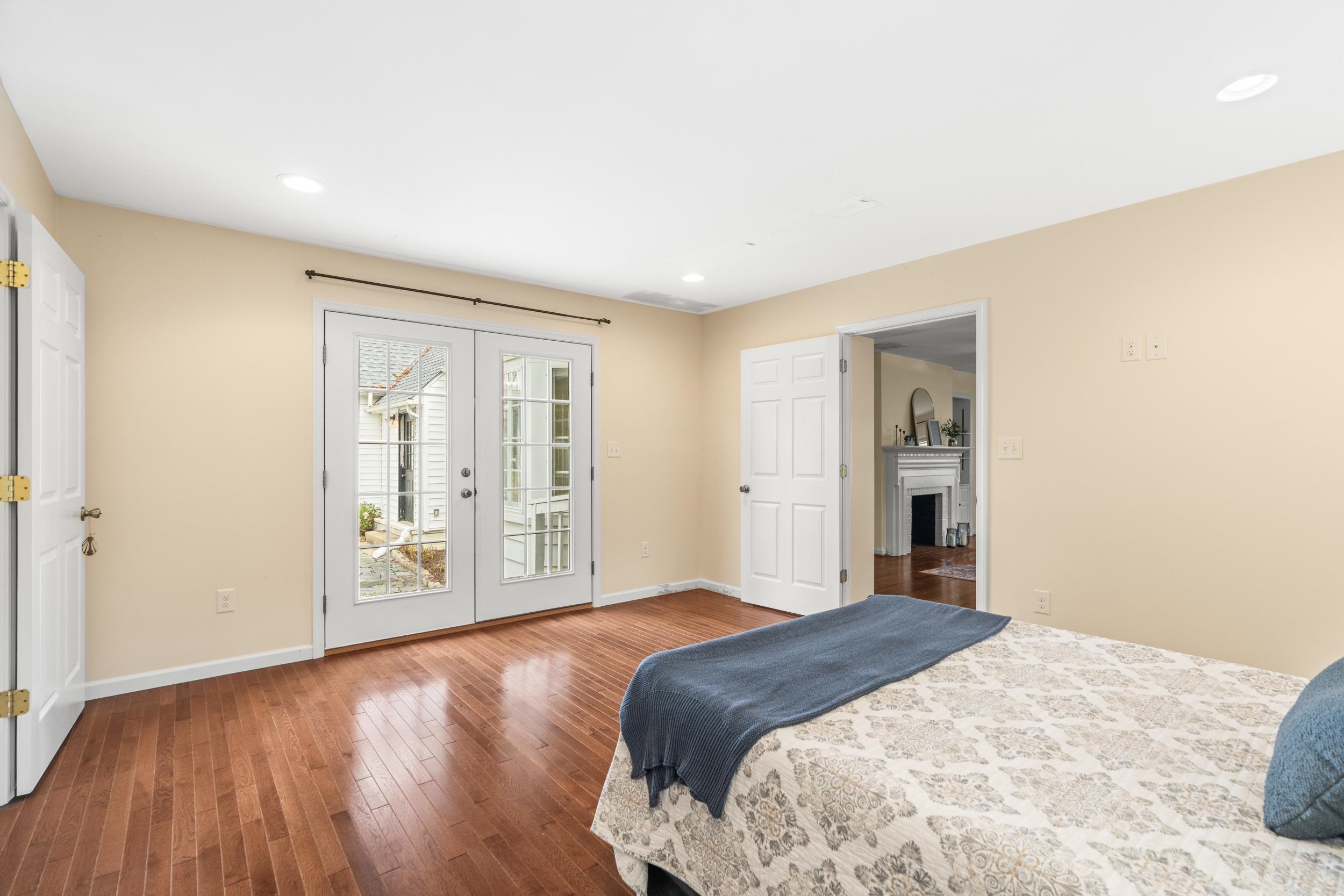 407 CROMPTON RD, WAYNESBORO, Virginia 22980, 5 Bedrooms Bedrooms, ,3 BathroomsBathrooms,Residential,407 CROMPTON RD,669904 MLS # 669904