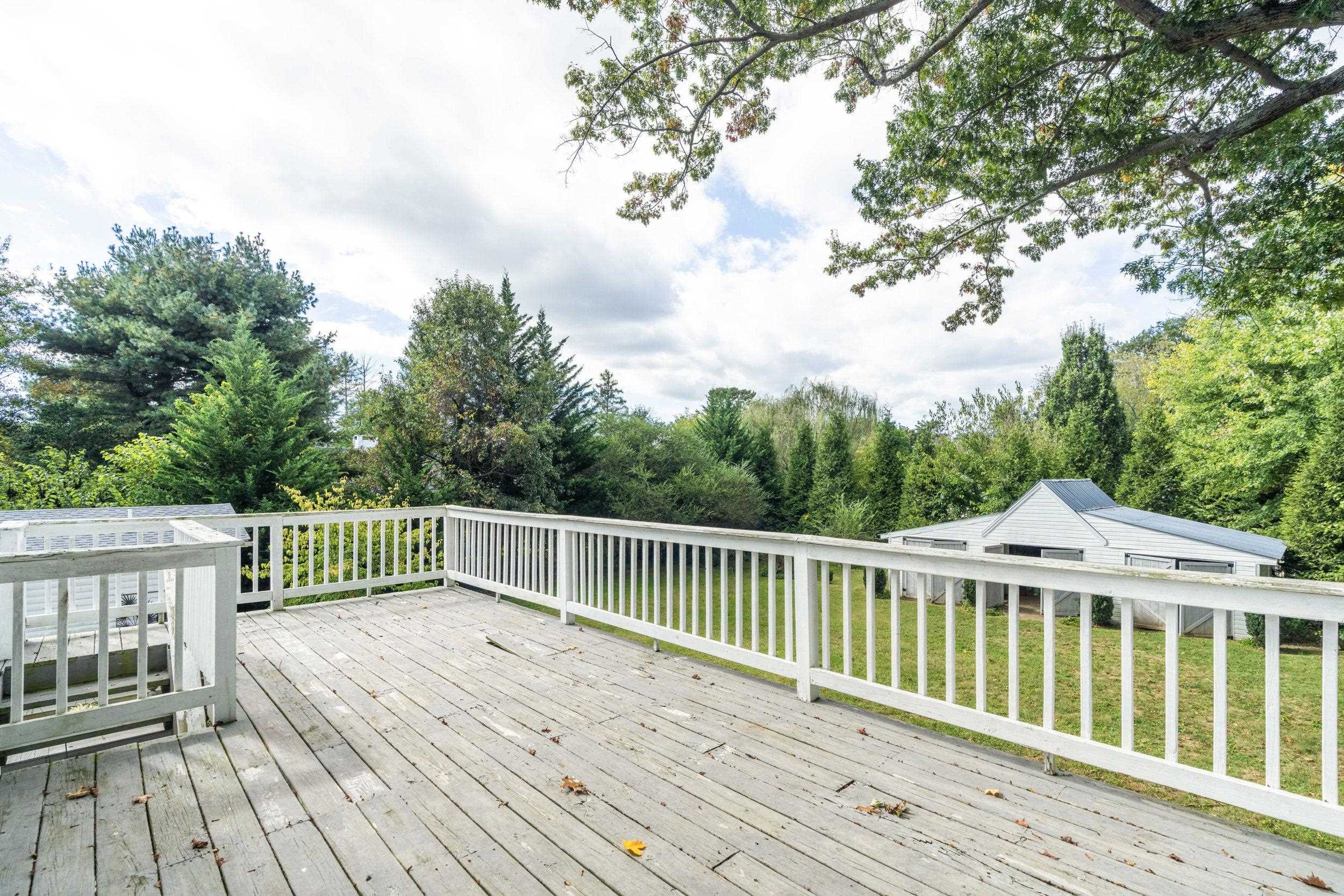 407 CROMPTON RD, WAYNESBORO, Virginia 22980, 5 Bedrooms Bedrooms, ,3 BathroomsBathrooms,Residential,407 CROMPTON RD,669904 MLS # 669904