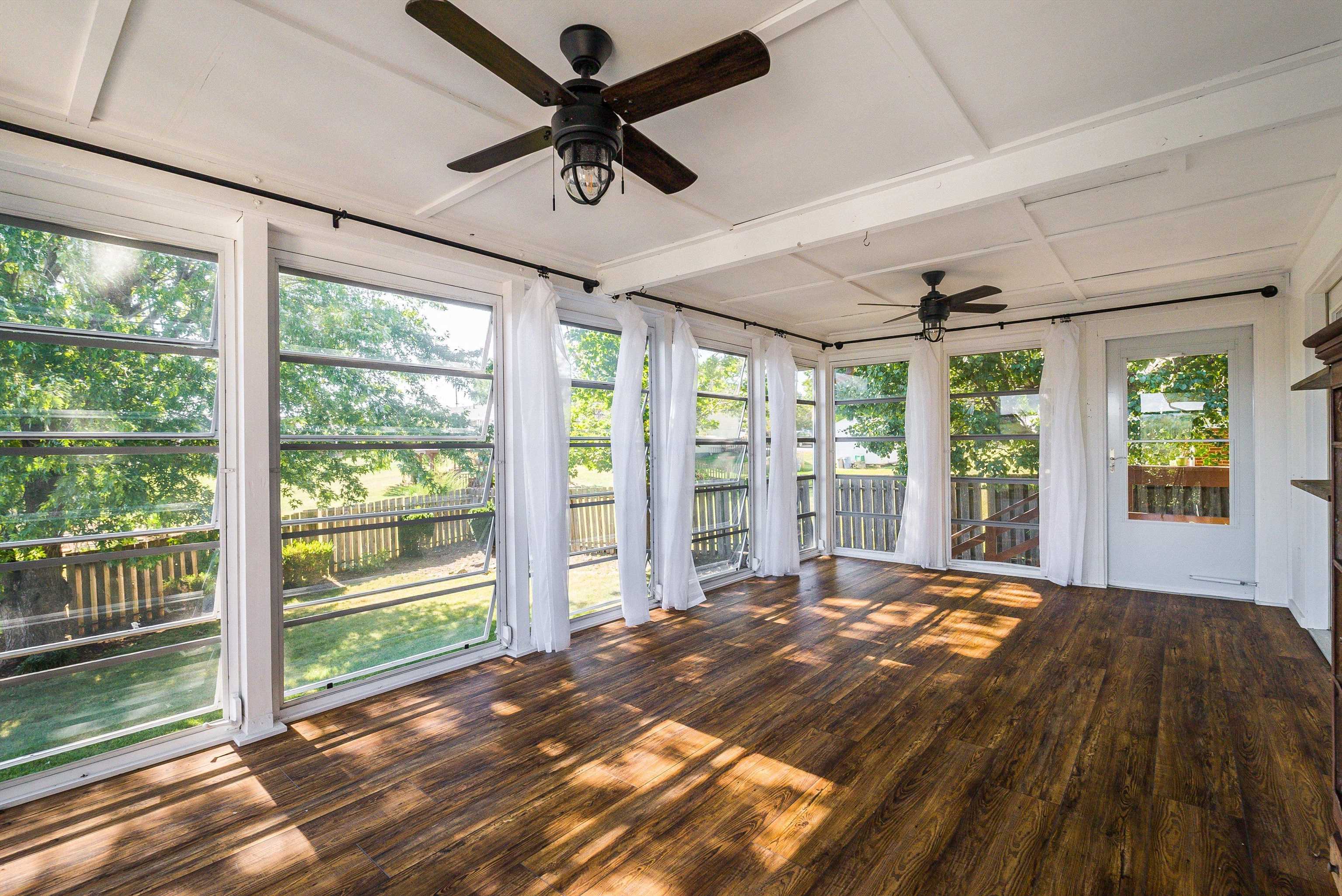 170 MORNINGSIDE DR, BROADWAY, Virginia 22815, 5 Bedrooms Bedrooms, ,2 BathroomsBathrooms,Residential,170 MORNINGSIDE DR,669913 MLS # 669913