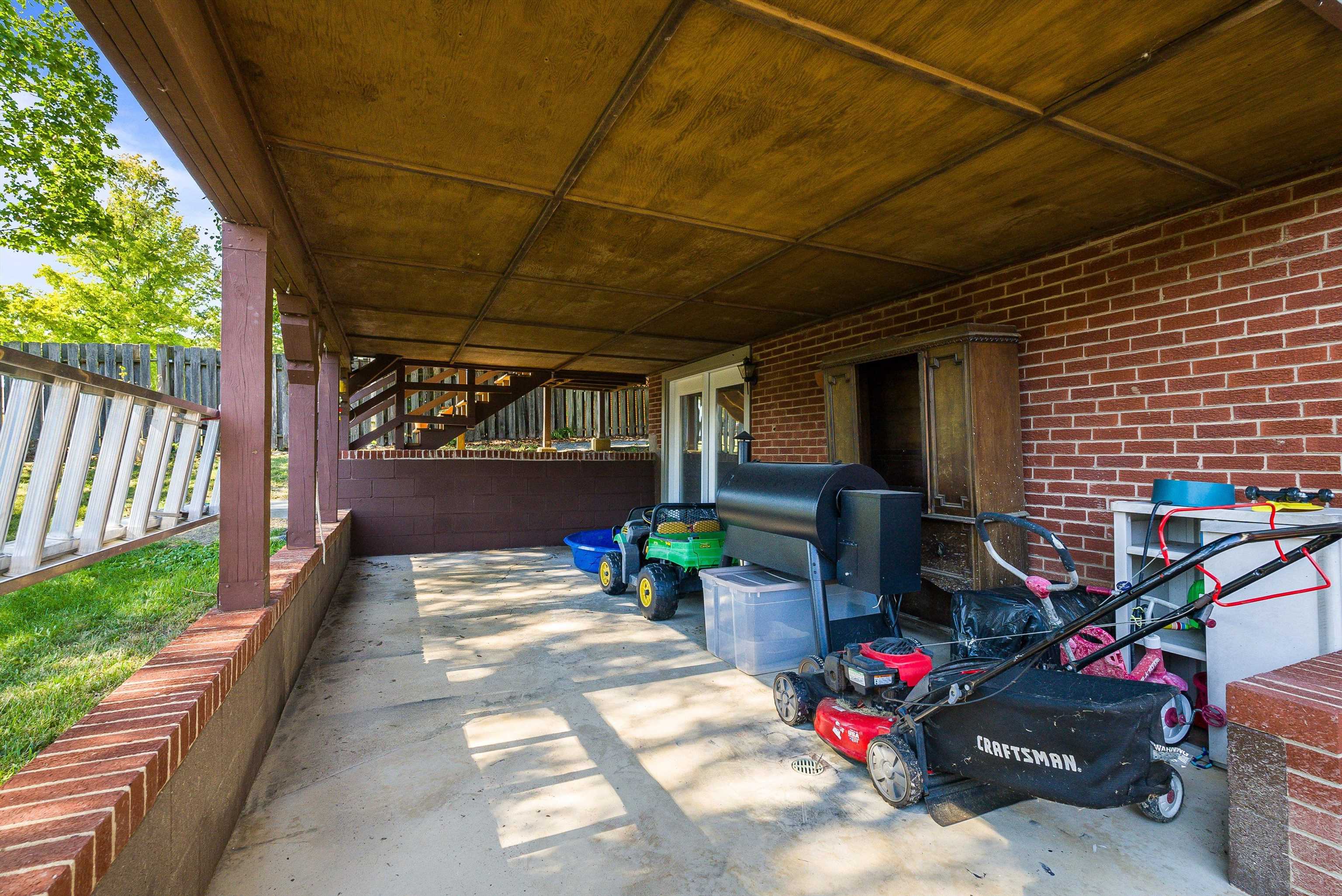 170 MORNINGSIDE DR, BROADWAY, Virginia 22815, 5 Bedrooms Bedrooms, ,2 BathroomsBathrooms,Residential,170 MORNINGSIDE DR,669913 MLS # 669913