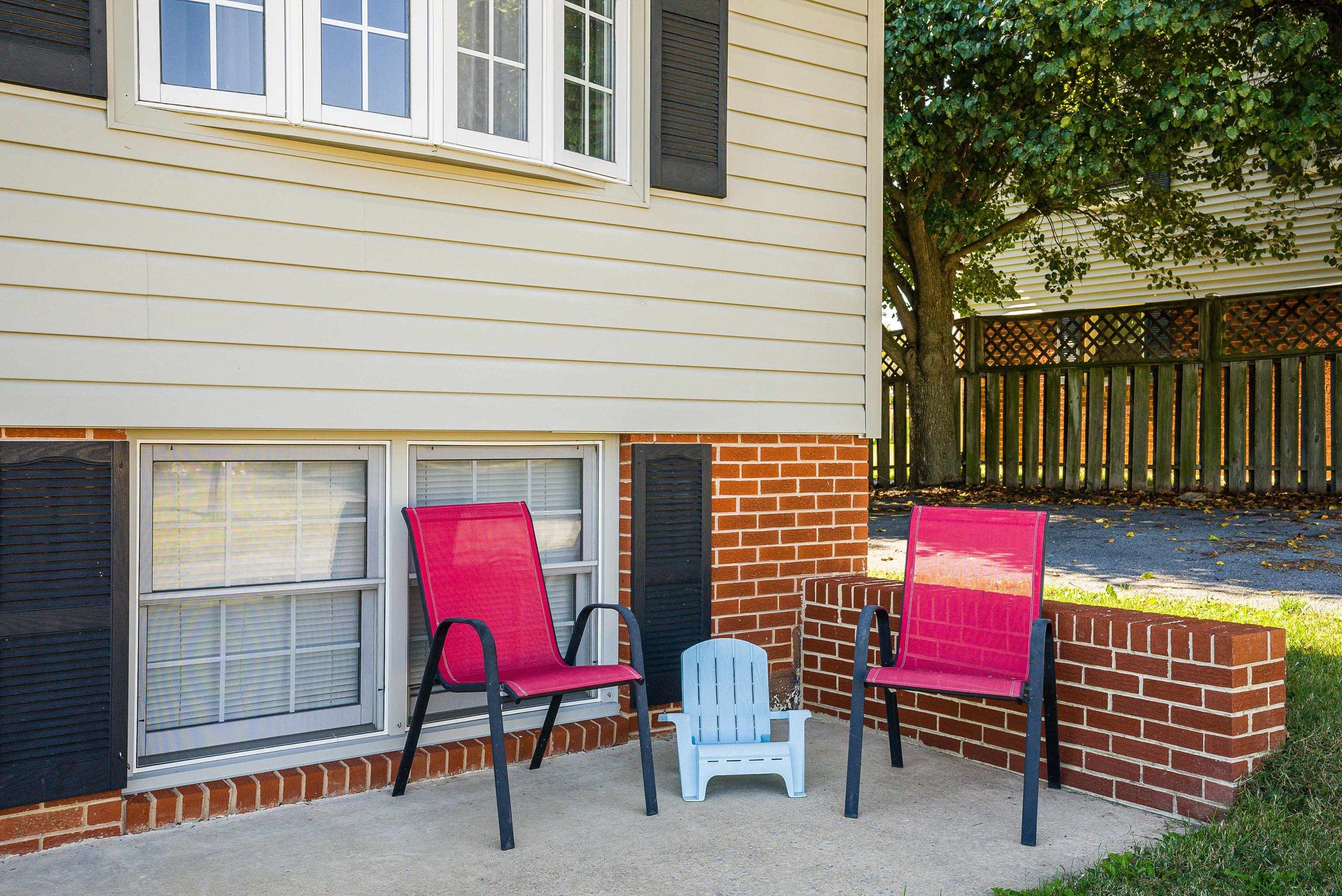 170 MORNINGSIDE DR, BROADWAY, Virginia 22815, 5 Bedrooms Bedrooms, ,2 BathroomsBathrooms,Residential,170 MORNINGSIDE DR,669913 MLS # 669913