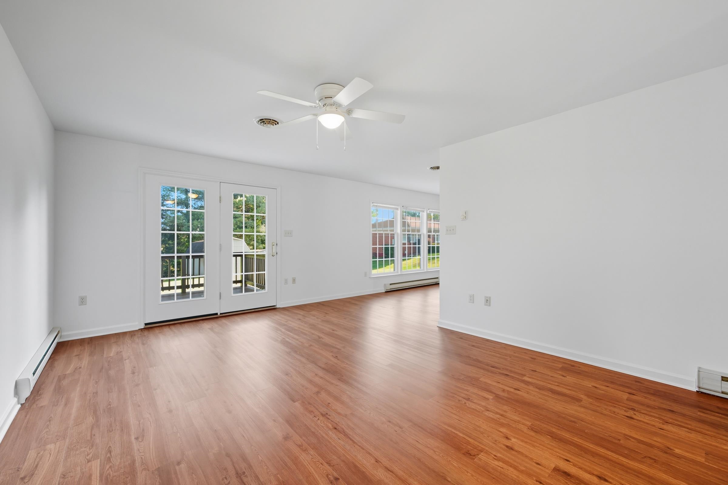 107 SHENELL DR, MOUNT JACKSON, Virginia 22842, 3 Bedrooms Bedrooms, ,2 BathroomsBathrooms,Residential,107 SHENELL DR,669916 MLS # 669916