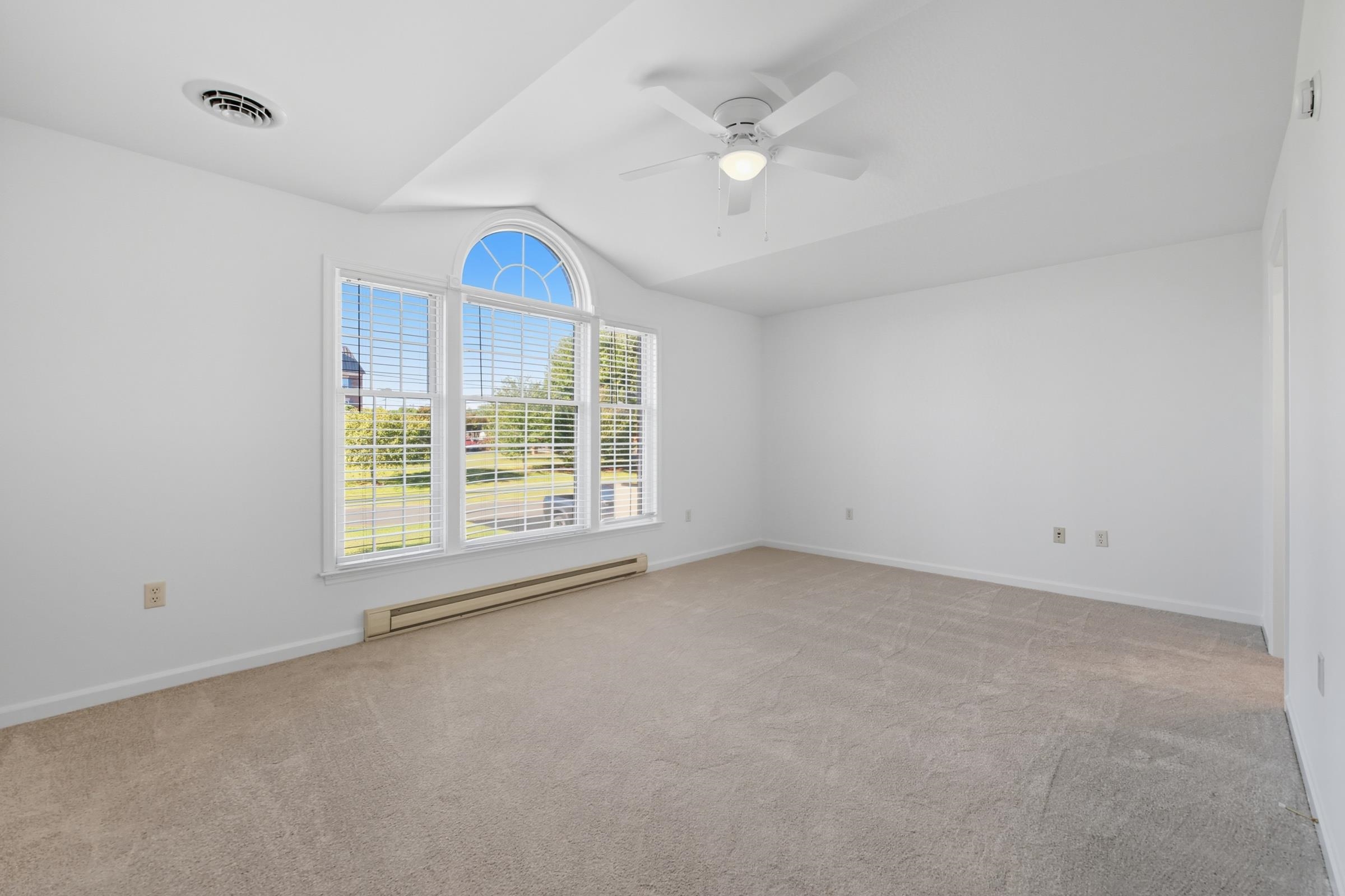 107 SHENELL DR, MOUNT JACKSON, Virginia 22842, 3 Bedrooms Bedrooms, ,2 BathroomsBathrooms,Residential,107 SHENELL DR,669916 MLS # 669916