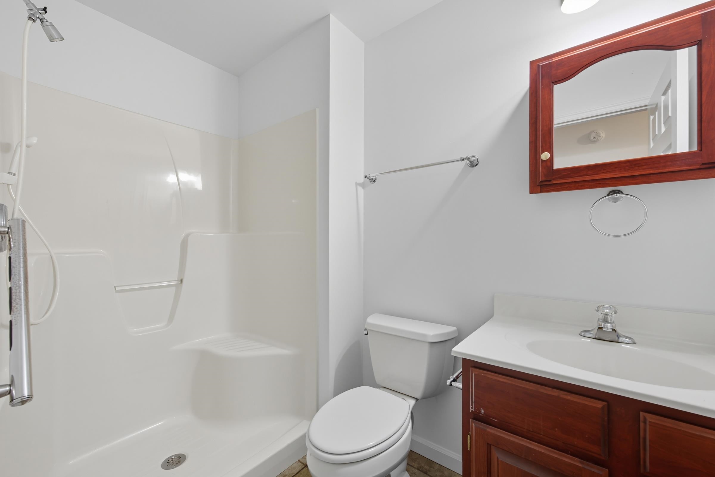 107 SHENELL DR, MOUNT JACKSON, Virginia 22842, 3 Bedrooms Bedrooms, ,2 BathroomsBathrooms,Residential,107 SHENELL DR,669916 MLS # 669916