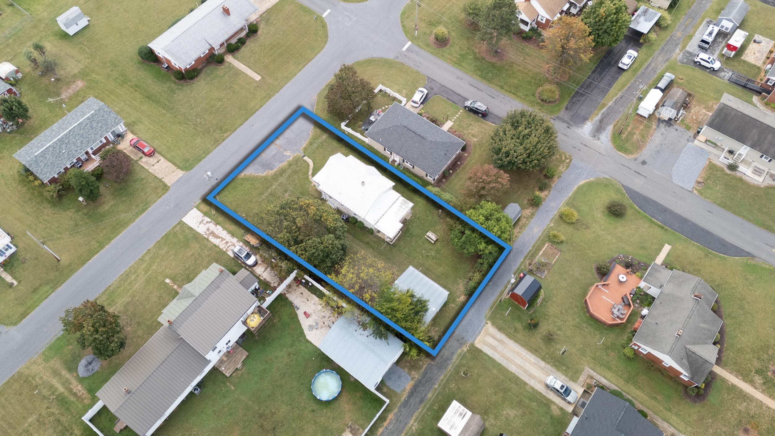 403 LEE AVE, ELKTON, Virginia 22827, 3 Bedrooms Bedrooms, ,1 BathroomBathrooms,Residential,403 LEE AVE,669925 MLS # 669925