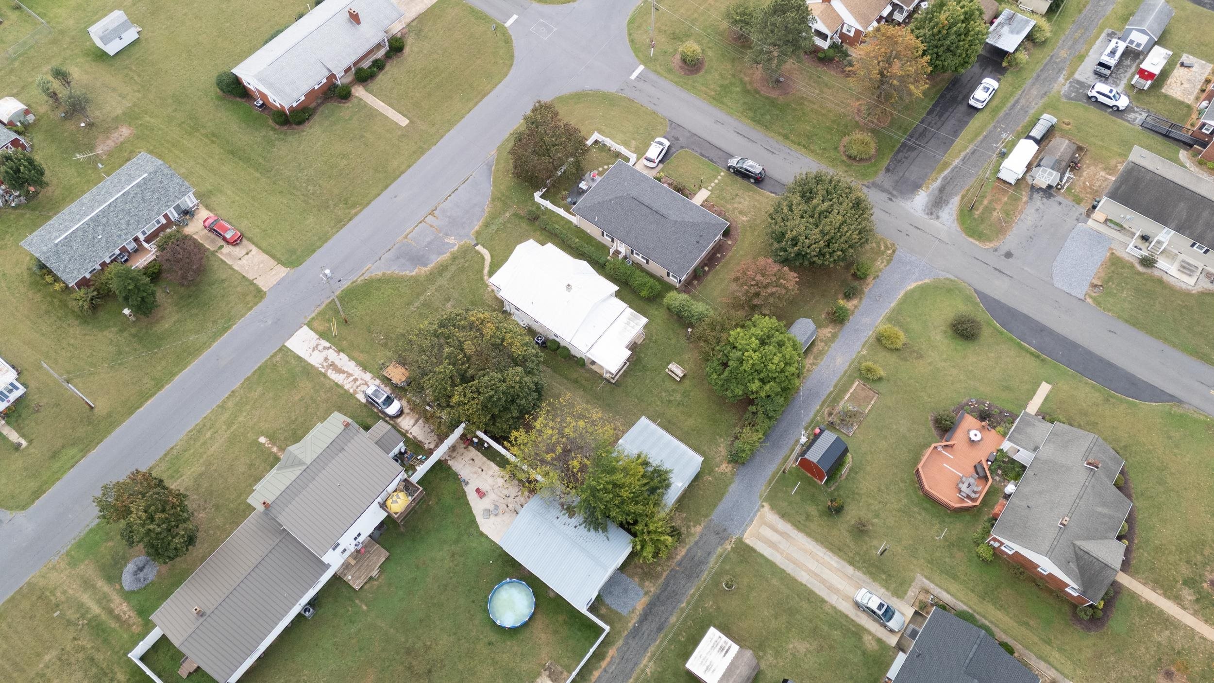 403 LEE AVE, ELKTON, Virginia 22827, 3 Bedrooms Bedrooms, ,1 BathroomBathrooms,Residential,403 LEE AVE,669925 MLS # 669925