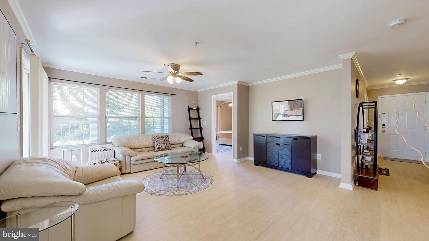 14154 CUDDY LOOP #102, WOODBRIDGE, Virginia 22193, 3 Bedrooms Bedrooms, ,2 BathroomsBathrooms,Residential,For sale,14154 CUDDY LOOP #102,VAPW2100388 MLS # VAPW2100388