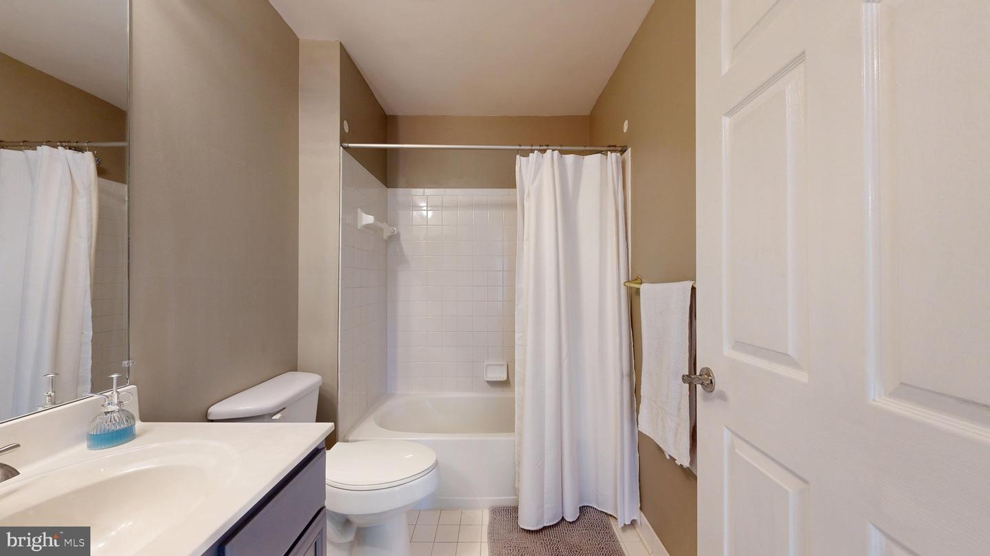 14154 CUDDY LOOP #102, WOODBRIDGE, Virginia 22193, 3 Bedrooms Bedrooms, ,2 BathroomsBathrooms,Residential,For sale,14154 CUDDY LOOP #102,VAPW2100388 MLS # VAPW2100388
