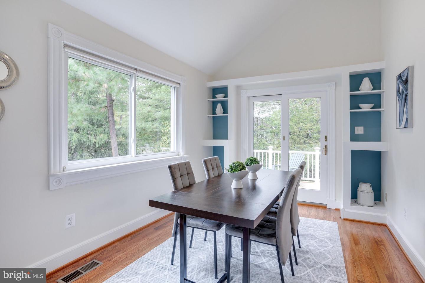 5502 SADDLEBROOK CT, BURKE, Virginia 22015, 5 Bedrooms Bedrooms, ,2 BathroomsBathrooms,Residential,For sale,5502 SADDLEBROOK CT,VAFX2260588 MLS # VAFX2260588